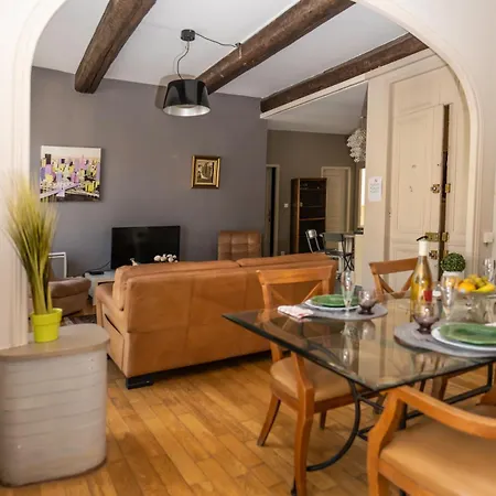 Air D'Antan: Charming 3-Star Residence in Béziers City Center Exterior photo
