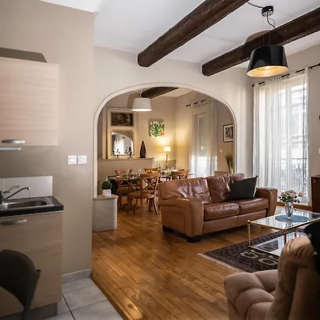Air D'Antan: Charming 3-Star Residence in Béziers City Center Exterior photo