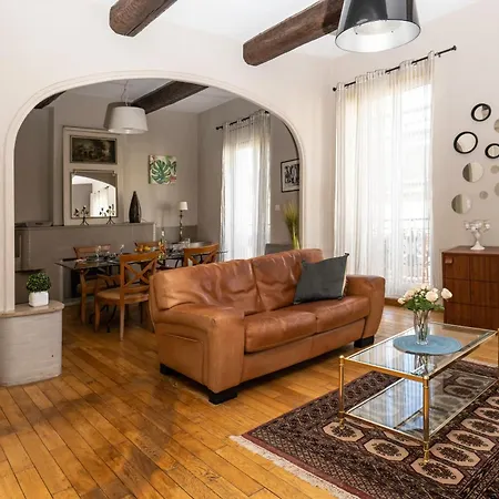 Air D'Antan: Charming 3-Star Residence in Béziers City Center Exterior photo