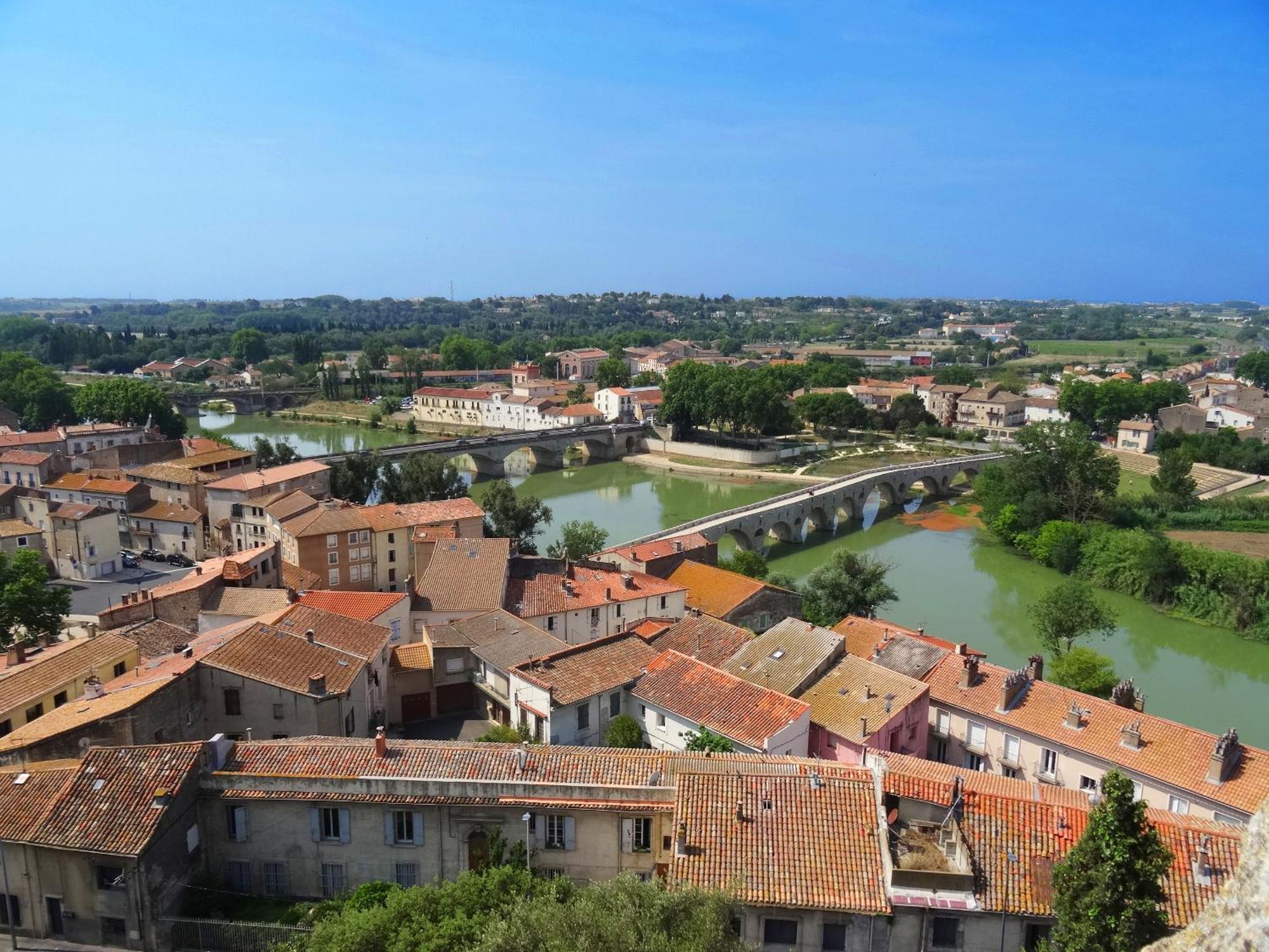 Air D'antan: Charming 3-star In Center Apartment